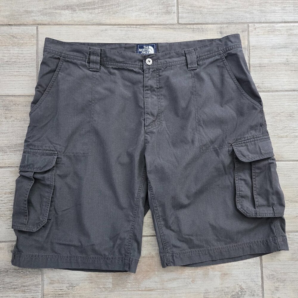The North Face Ripstop Cargo Shorts Men's Hiking Durable Outdoor Slate Grey 40
